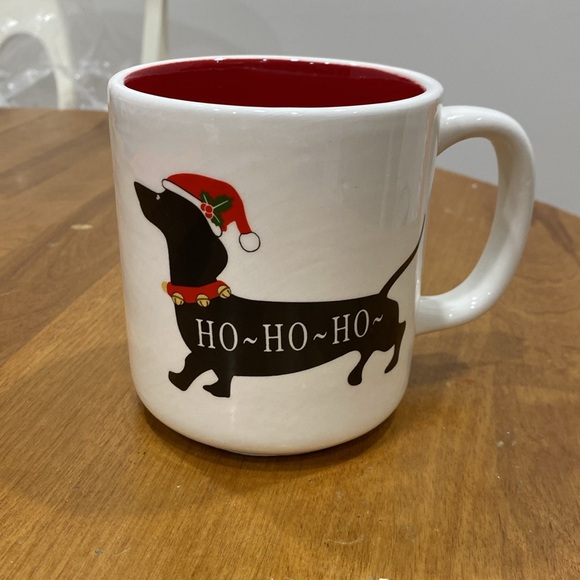 NWOT. 20oz. “Holiday Doxie”, ceramic mug. - Picture 9 of 9